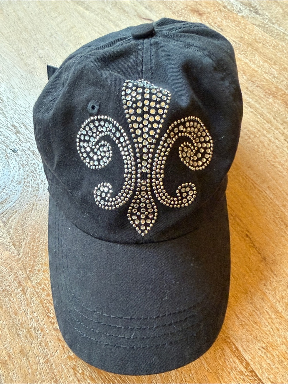fleur-de-lis black ball cap - Picture 2 of 5